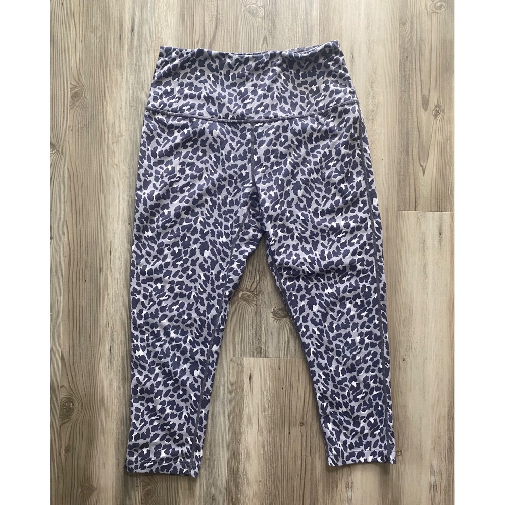 Zella Live in High Waisted Crop Leggings medium